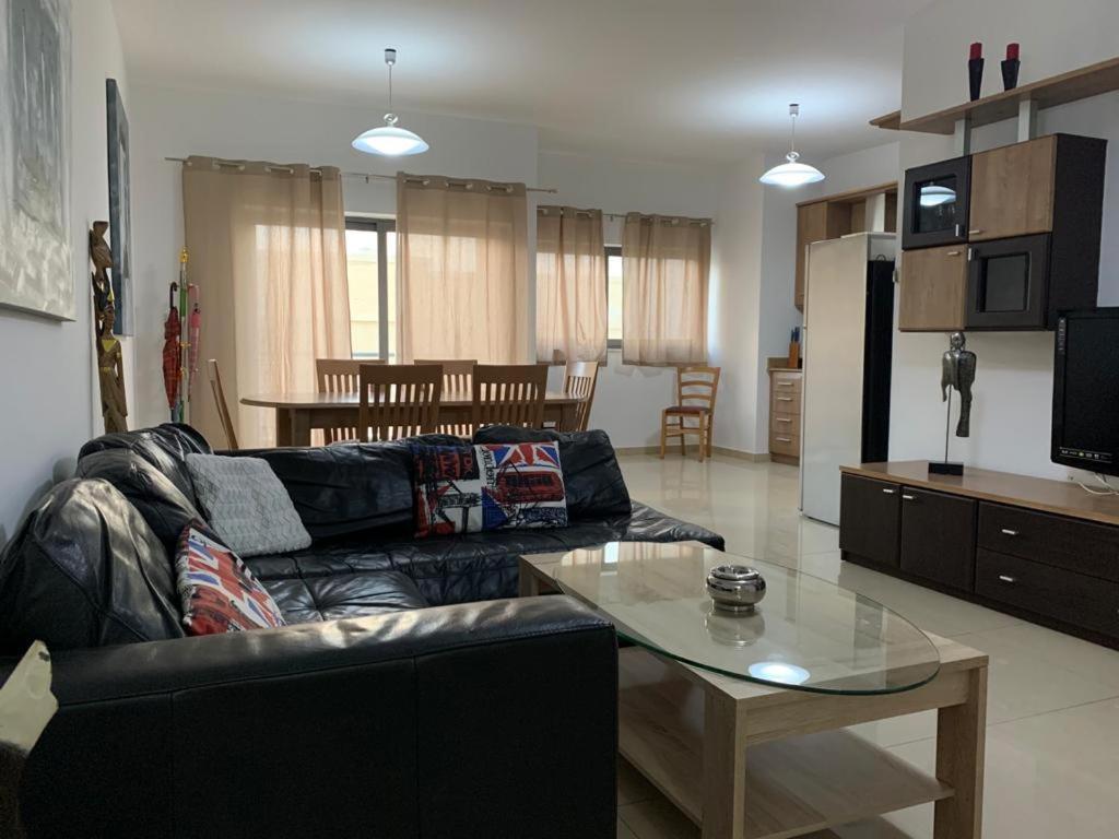Protea Court Apartments, St Julians Saint Julian's 외부 사진